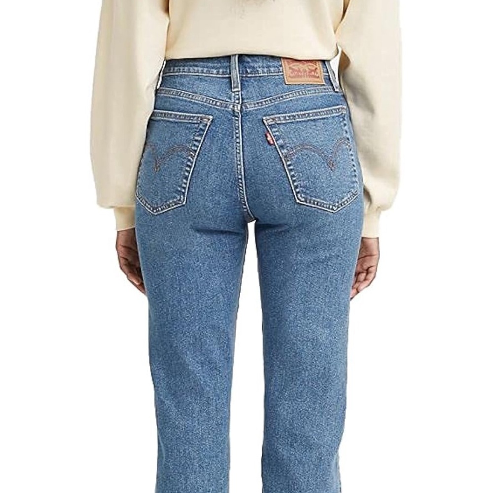 Levi’s Wedgie Straight Jeans